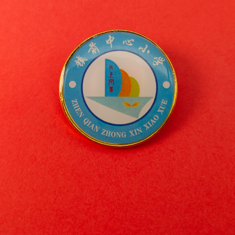 circle pin badge